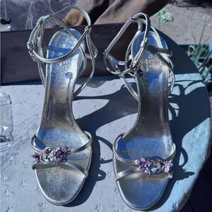 Gucci Metallic Silver Heels with ladybug, flowers Details